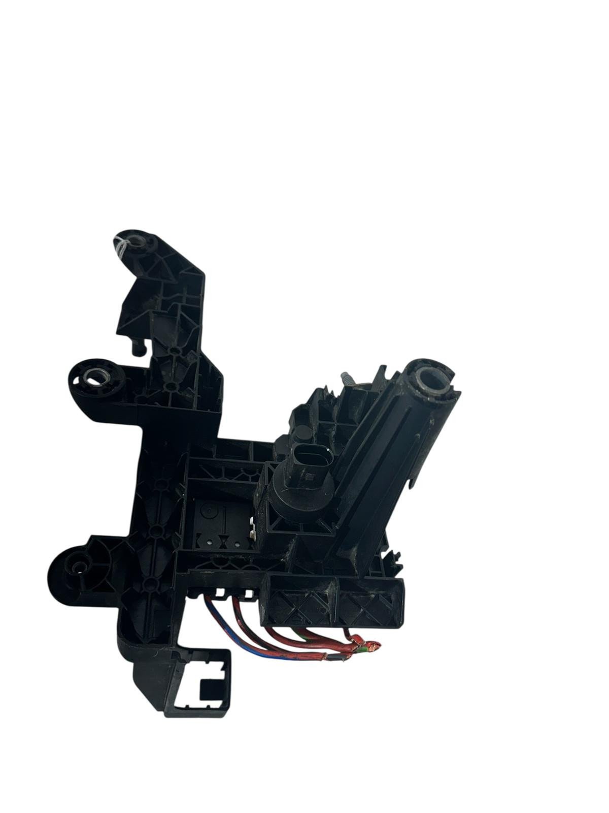 CAJA CONECTORES AUDI A1