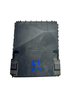 CAJA FUSIBLES AUDI A3 RESTAYLING