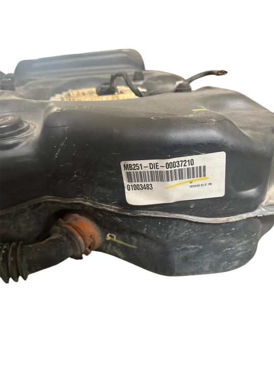 DEPOSITO COMBUSTIBLE CON AFORADORES MERCEDES CLASE R