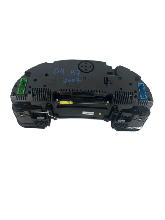 CUADRO DE INSTRUMETOS AUDI A4 B7