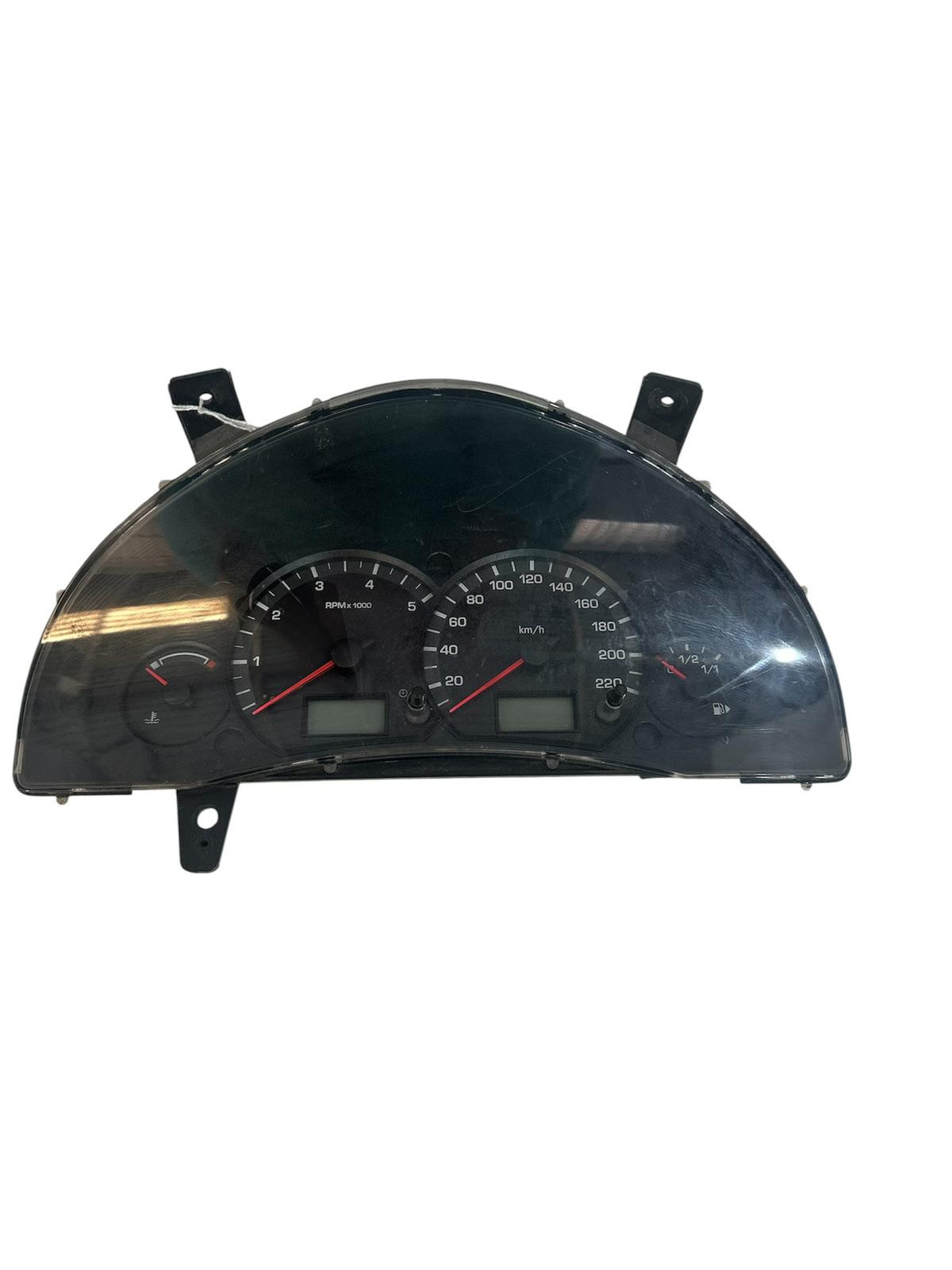 CUADRO DE INSTRUMETOS FORD TRANSIT 1.8 2004
