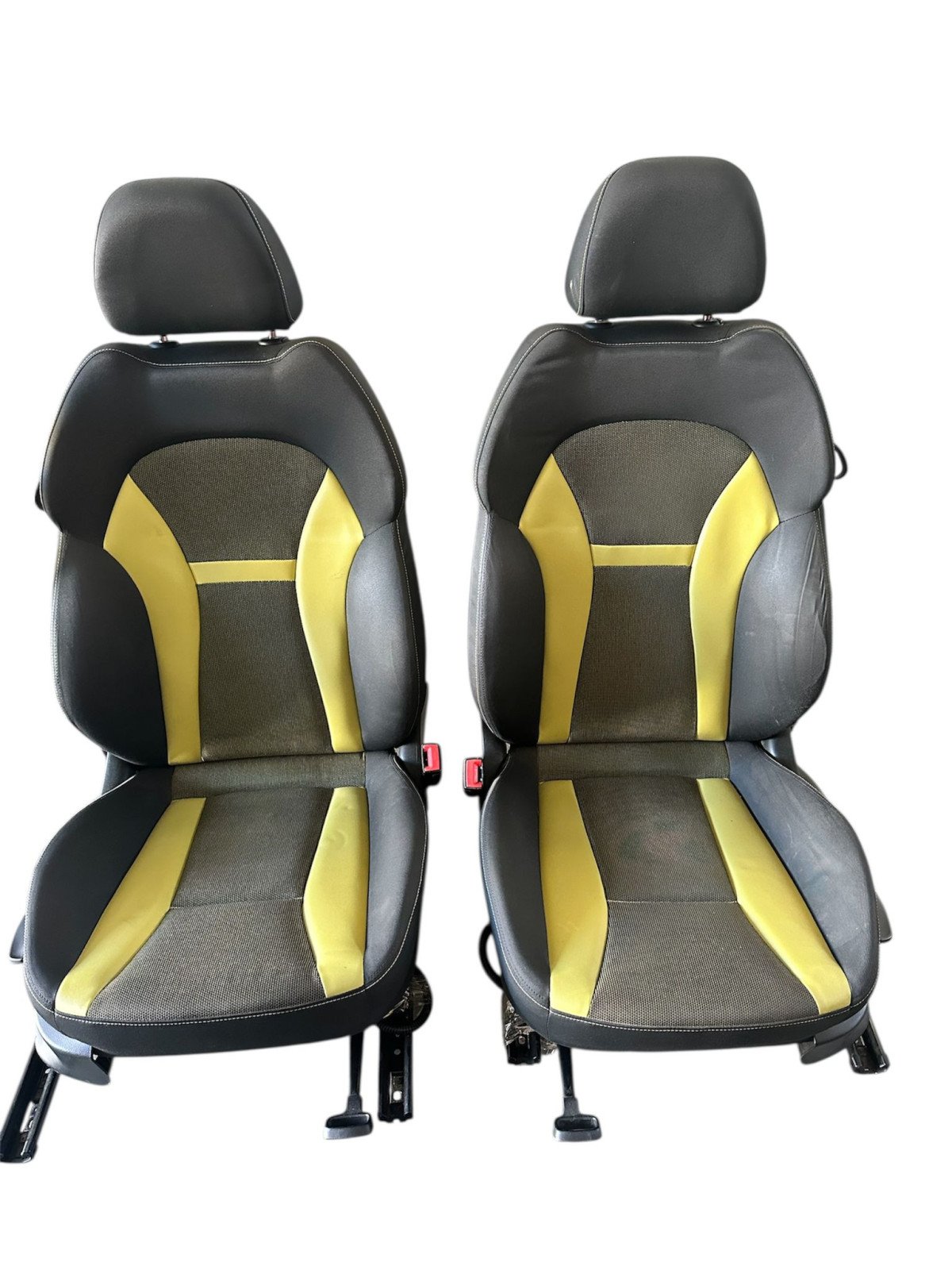 JUEGO DE ASIENTOS AUDI A1