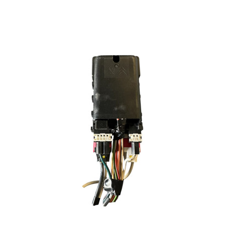 CAJA FUSIBLES PEUGEOT 508 1.6