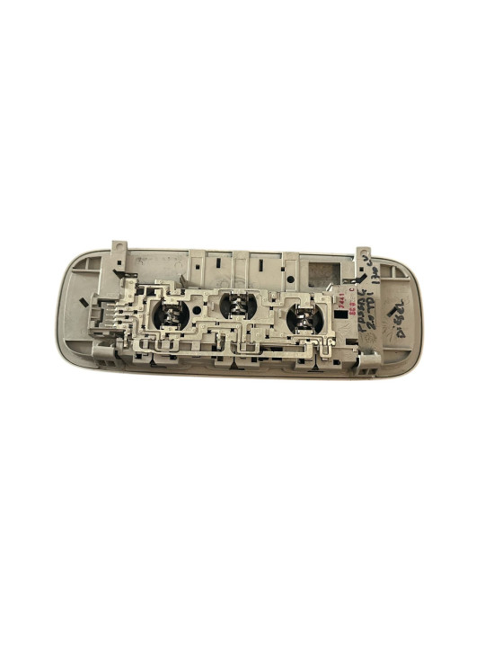 LUZ INTERIOR TRASERA VOLSKWAGEN PASSAT 2.0 GASOIL