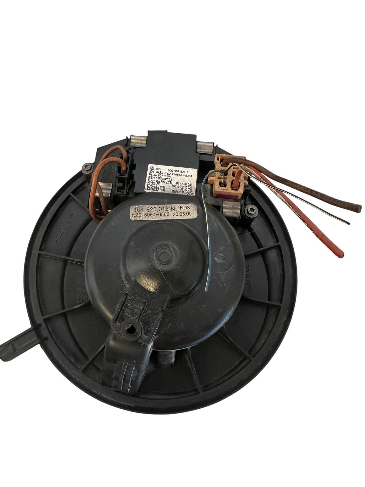 MOTOR VENTILACIÓN A/C SKODA SUPER B 2012