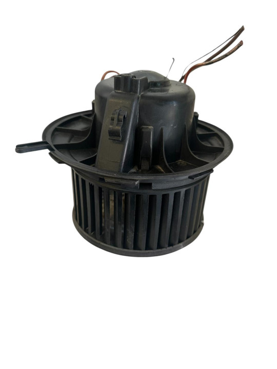 MOTOR VENTILACIÓN A/C SKODA SUPER B 2012
