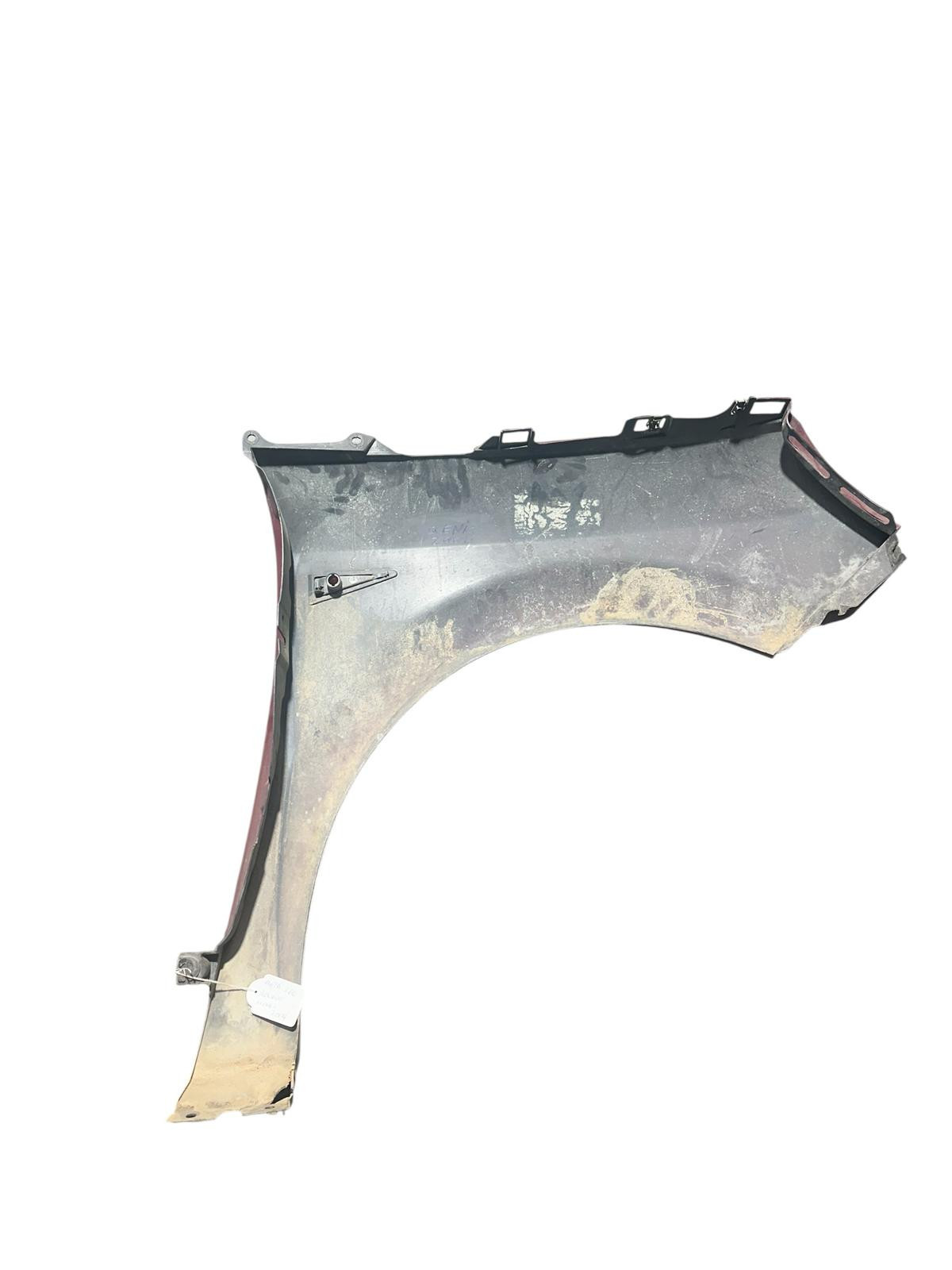 ALETA IZQUIERDA RENAULT SCENIC 2004