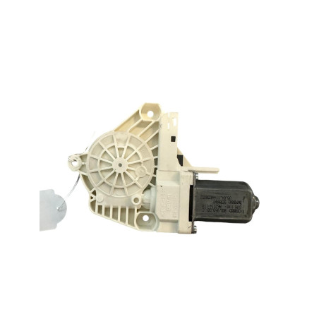 MOTOR ELEVALUNAS PUERTA DELANTERA IZQUIERDA AUDI A1