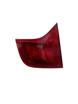 PILOTO TRASERO IZQUIERDO PORTON AUDI A4