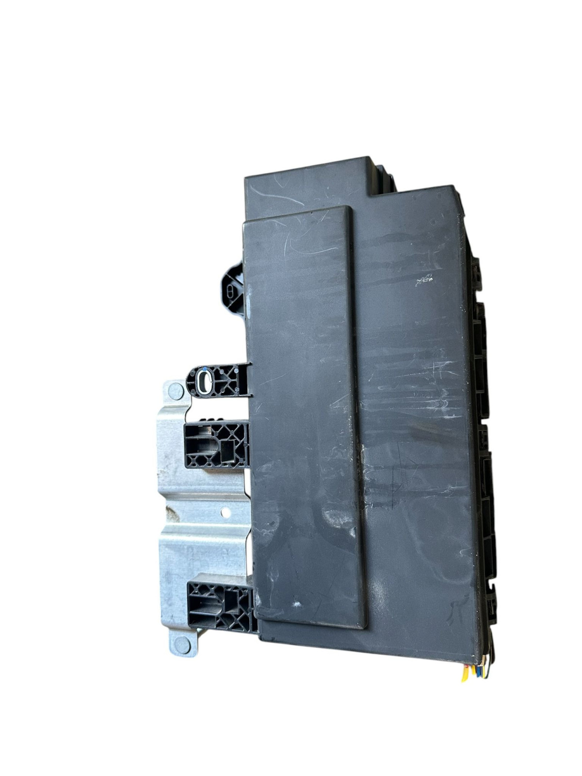 CAJA FUSIBLES Y RELE  JAGUAR XE