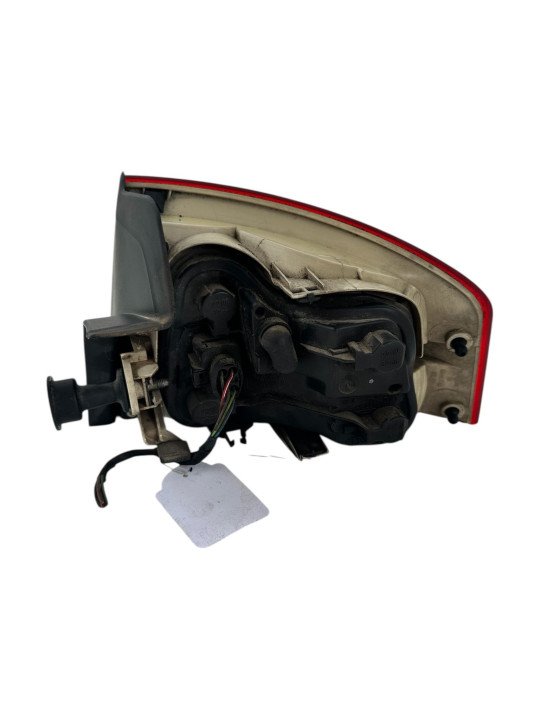 PILOTO TRASERO IZQUIERDO AUDI A4 B7