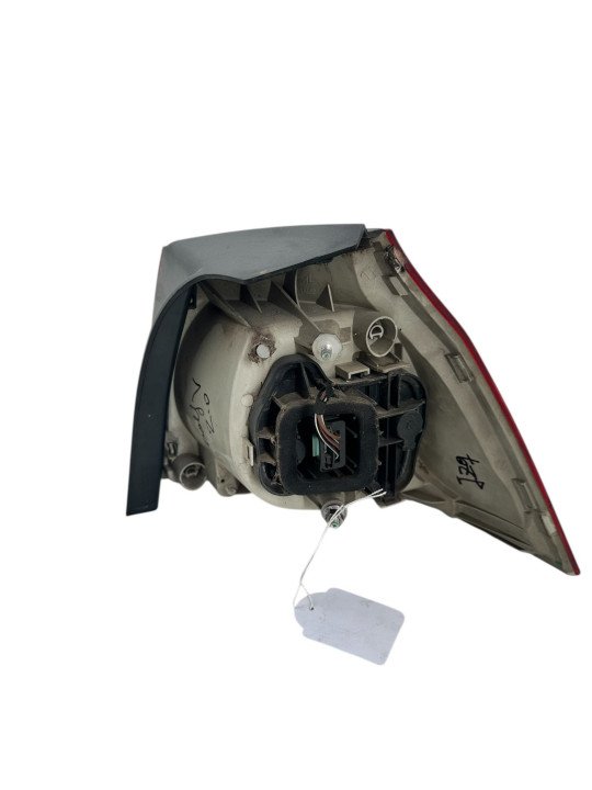 PILOTO TRASERO IZQUIERDO GOLF V 2.0