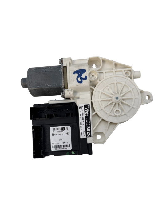 MOTOR ELEVALUNAS PUERTA DELANTERA DERECHA AUDI A3