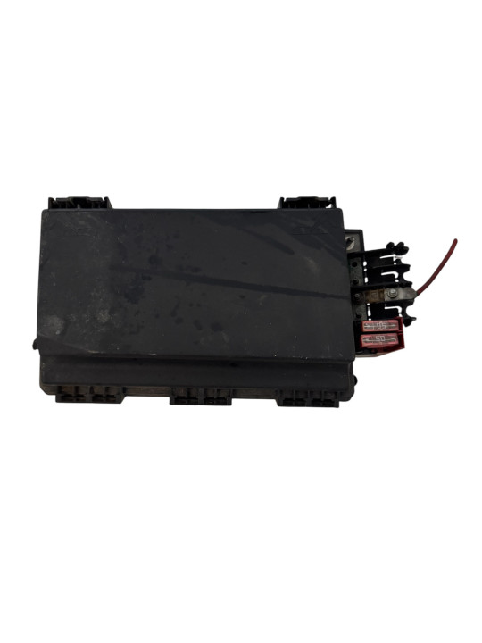 CAJA FUSIBLES Y RELE  OPEL ASTRA H