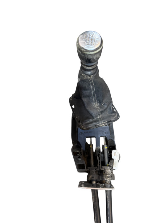 SELECTOR DE MARCHAS TOYOTA AVENSIS 2.2 2010