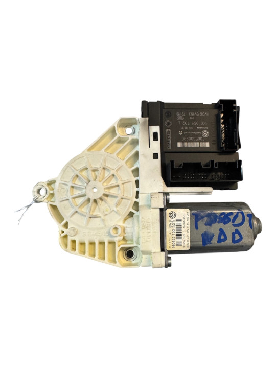 MOTOR ELEVALUNAS  PUERTA DELANTERA DERECHA VOLKSWAGEN PASSAT
