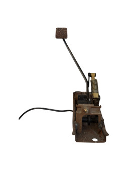 PEDAL DE EMBRAGUE  SSANYONG REXTON 2.7