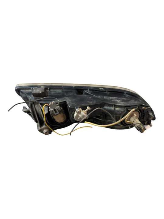 ANTINIEBLA DERECHO  SSANYONG REXTON 2.7
