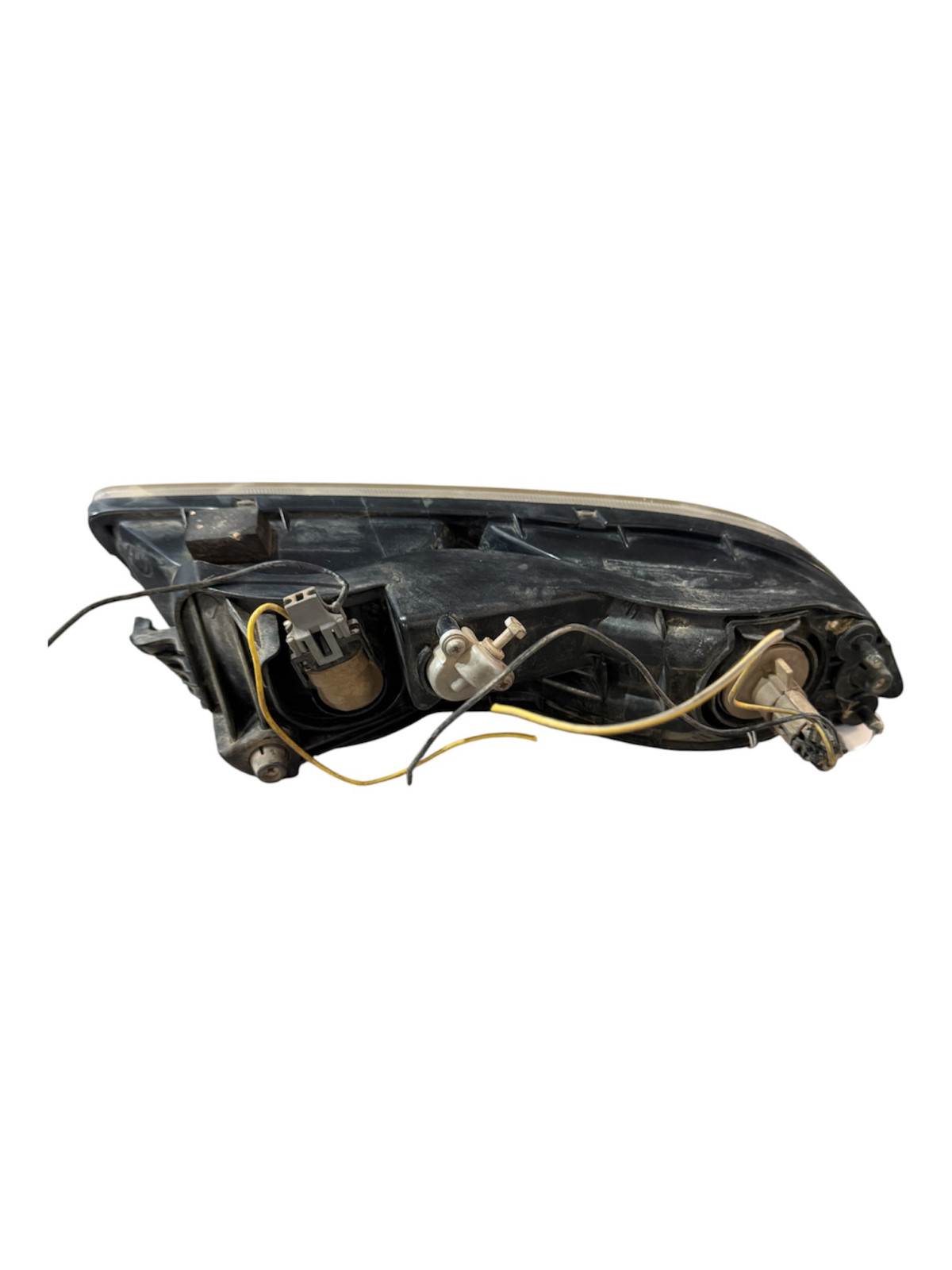 ANTINIEBLA DERECHO  SSANYONG REXTON 2.7