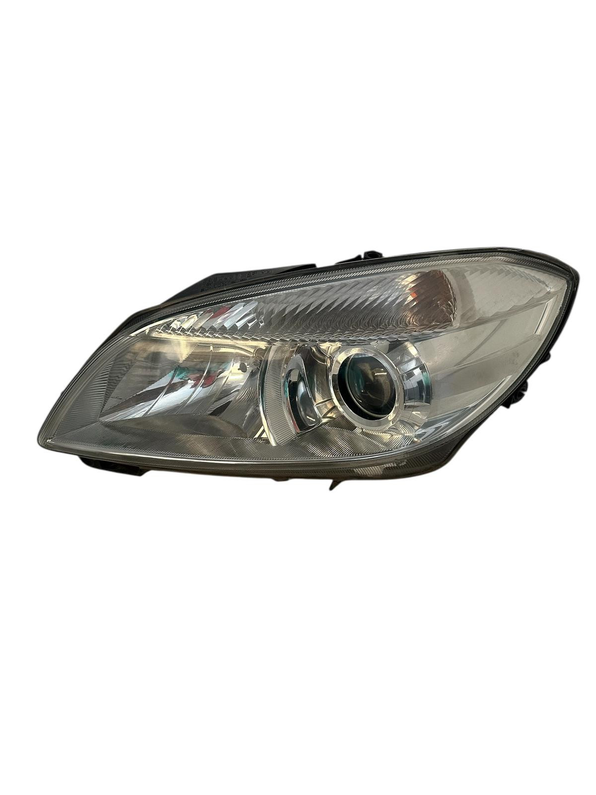 FARO IZQUIERDO SKODA FABIA