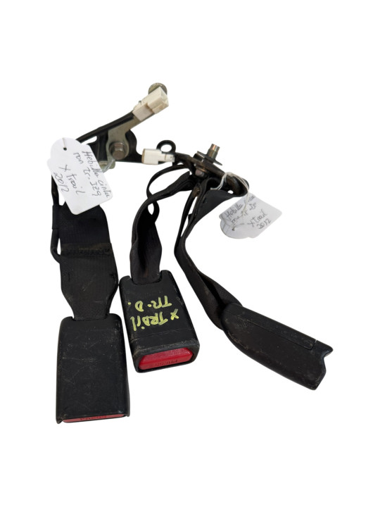 JUEGO ENGANCHE CINTURONES TRASEROS NISSAN X-TRAIL 2012