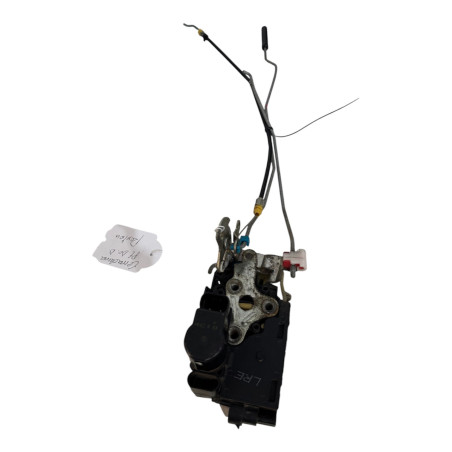 CERRADURA PUERTA DELANTERA DERECHA  SSANYONG REXTON 2.0 2014