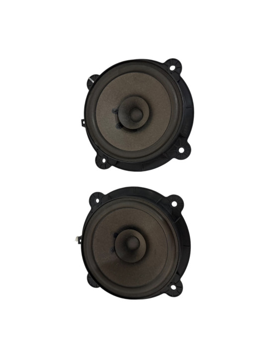 ALTAVOCES PUERTAS DELANTERAS  SSANYONG REXTON 2.0 2014