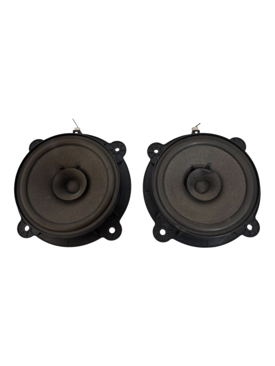 ALTAVOCES PUERTAS TRASERAS   SSANYONG REXTON 2.0 2014