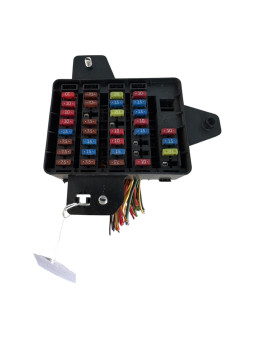 CAJA FUSIBLES SSANYONG REXTON 2.0 2014