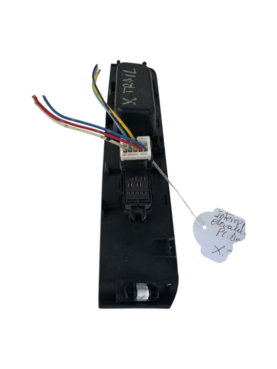 INTERRUPTOR ELEVALUNAS P D D NISSAN X-TRAIL