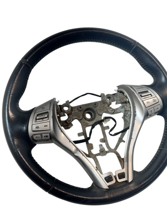 VOLANTE NISSAN QASHQAI J11