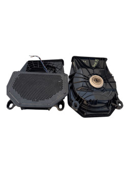 JUEGO DE SUBWOOFER BMW X1 DRIVE