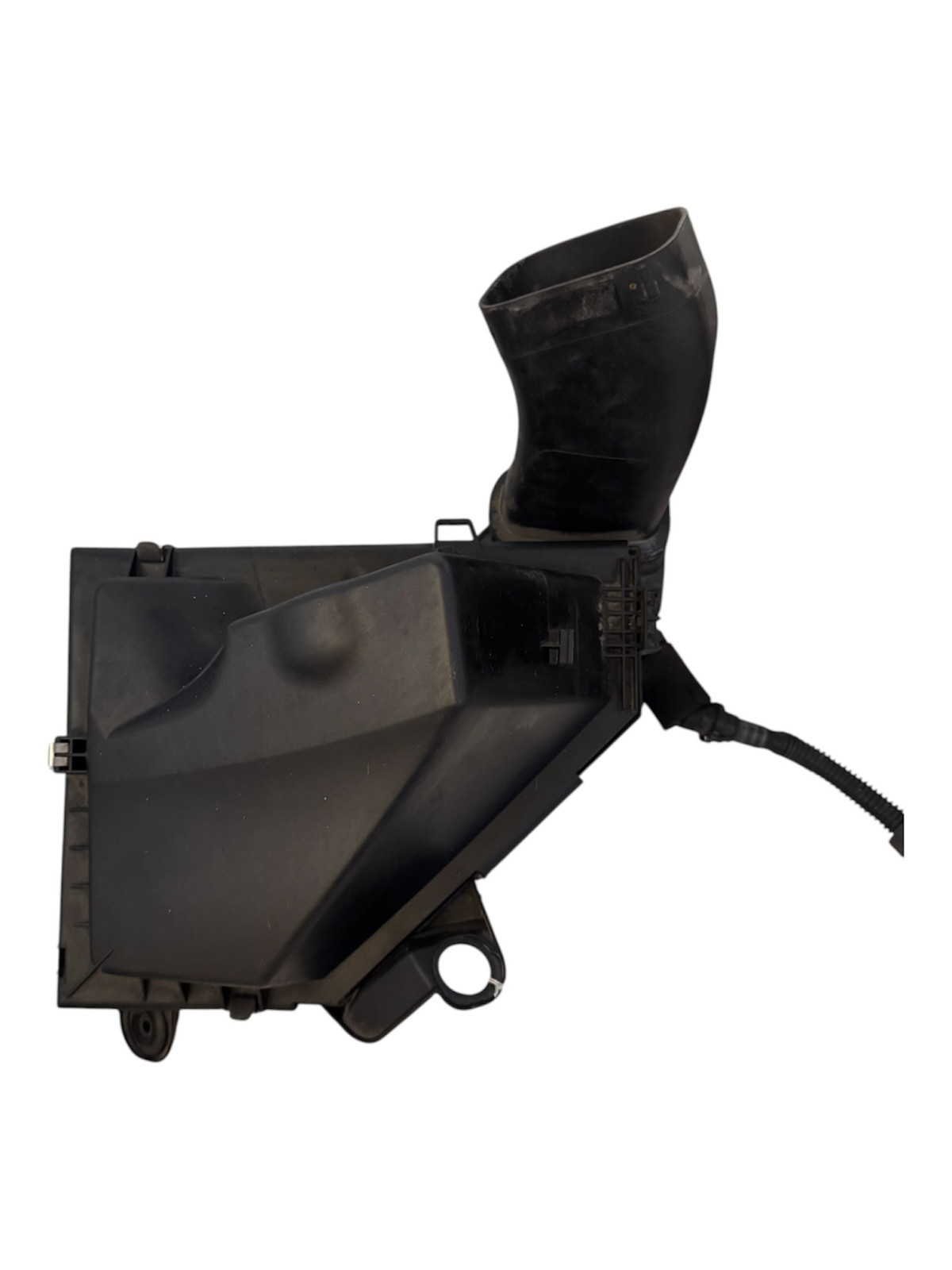 CAJA FILTRO DE AIRE BMW X1 DRIVE