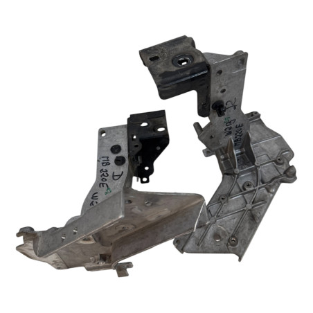 JUEGO SOPORTES SUPERIOR PATA DE CHASIS  MERCEDES CLASE E W213