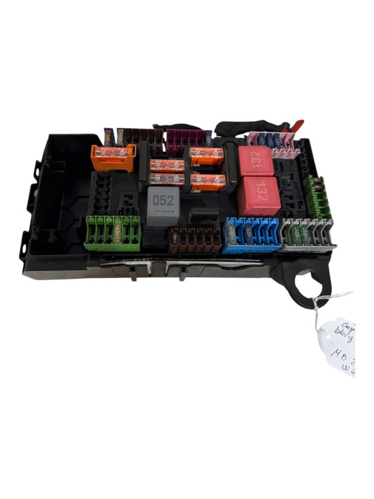 CAJA RELE Y FUSIBLES MERCEDES CLASE E W213