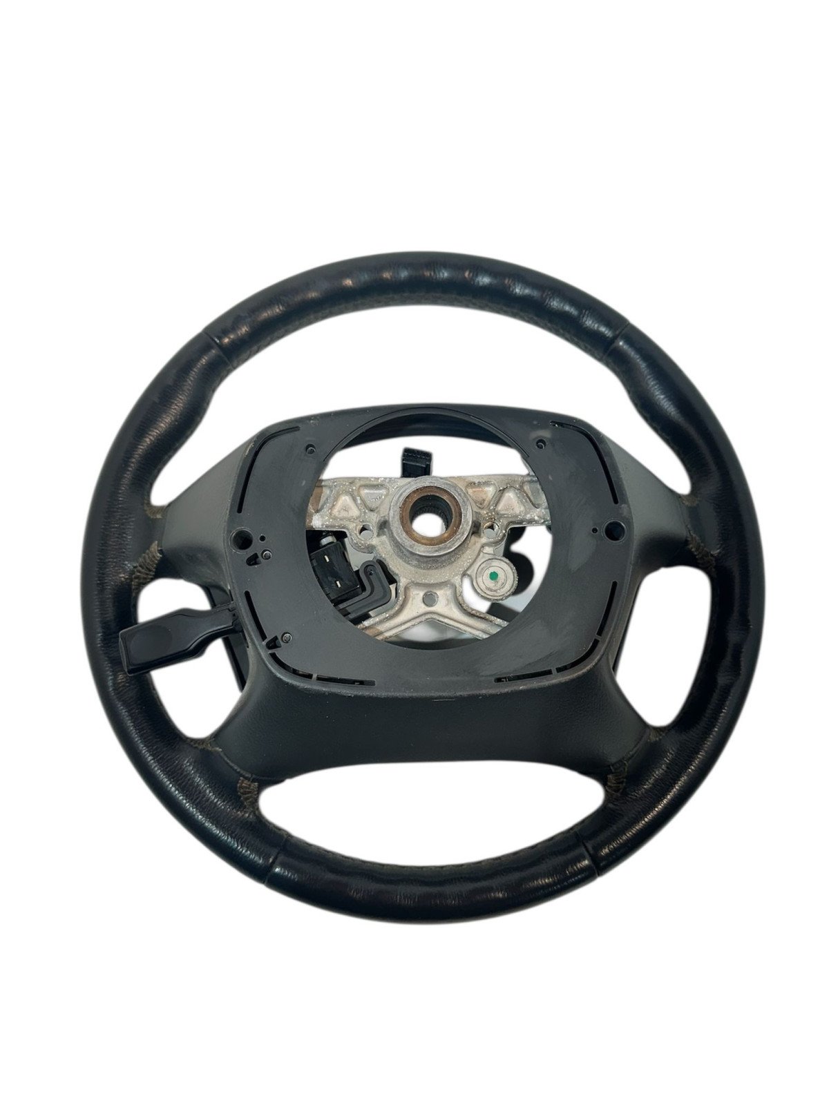 VOLANTE TOYOTA AVENSIS