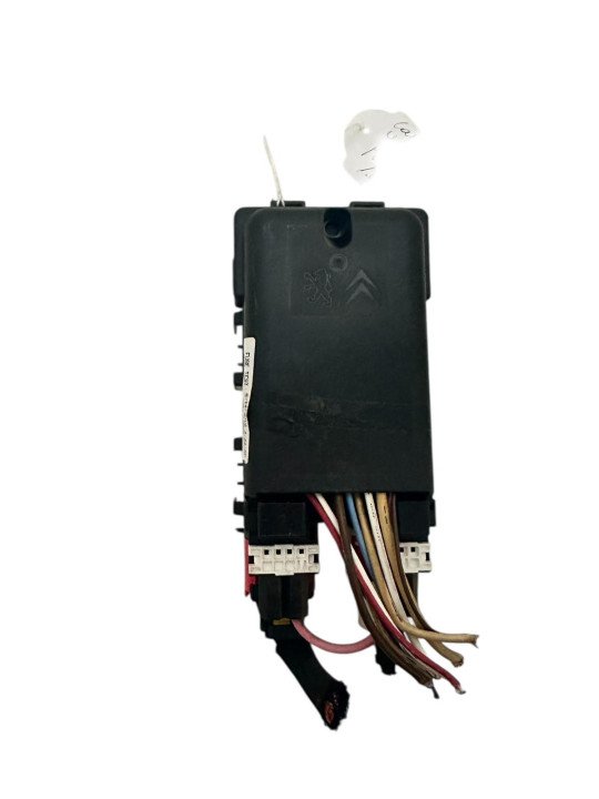 CAJA RELÉ Y FUSIBLES MINI R20 1.6 GASOLINA